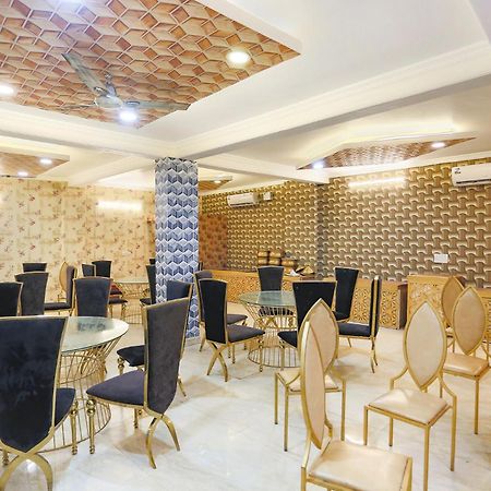 Hotel FabExpress Under Bridge Neu-Delhi Exterior foto