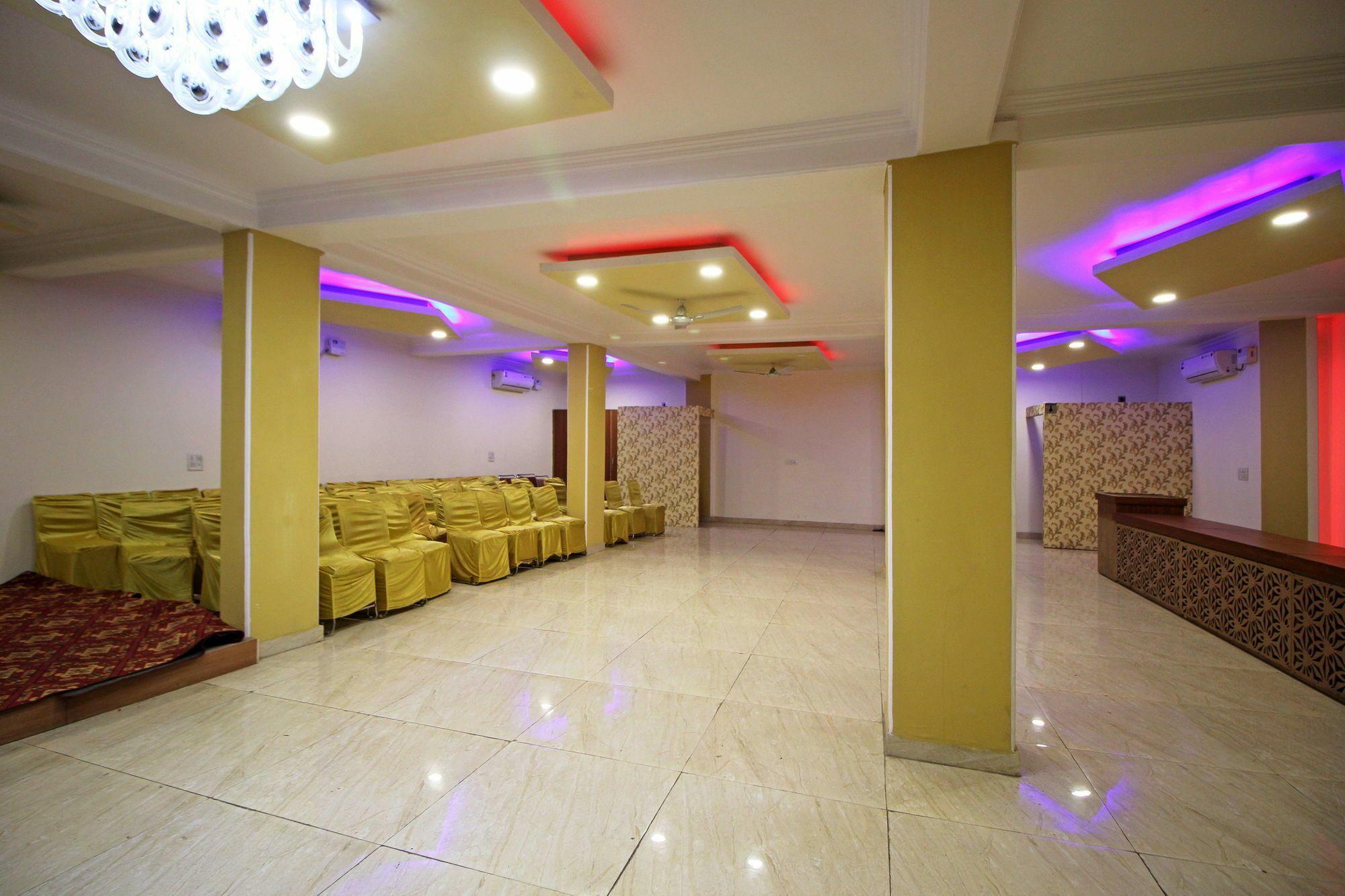 Hotel FabExpress Under Bridge Neu-Delhi Exterior foto